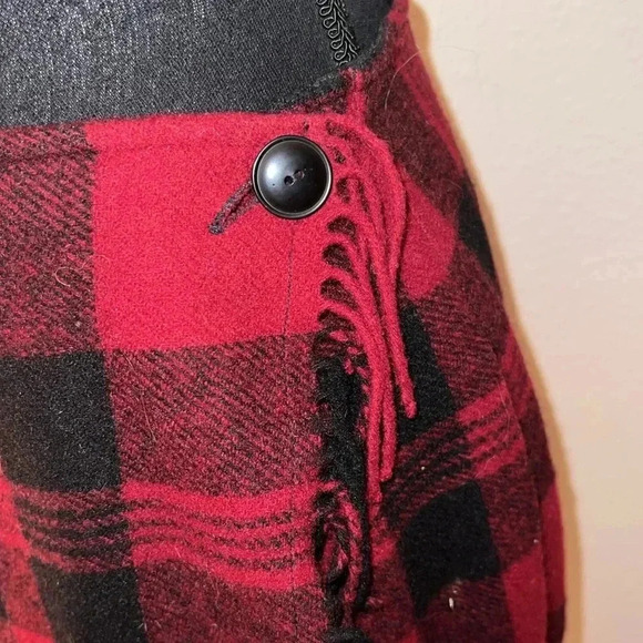 Woolrich Women’s Red Plaid 90s y2k Vintage Wool Fringe Blanket Wrap Skirt Size 8 - Picture 9 of 15